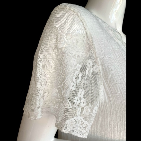 MIRROR IMAGE GAUZE & LACE SHABBY CHIC TUNIC TOP. WOMEN’S SIZE MEDIUM - Picture 7 of 9